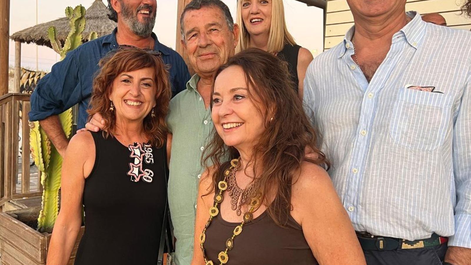 Eduardo Baquerizo, Miguel López, Mar Rodríguez, Ángel Cervera, Conchita Baró y Mate Colombo. Eduardo Baquerizo, Miguel López, Mar Rodríguez, Ángel Cervera, Conchita Baró y Mate Colombo.