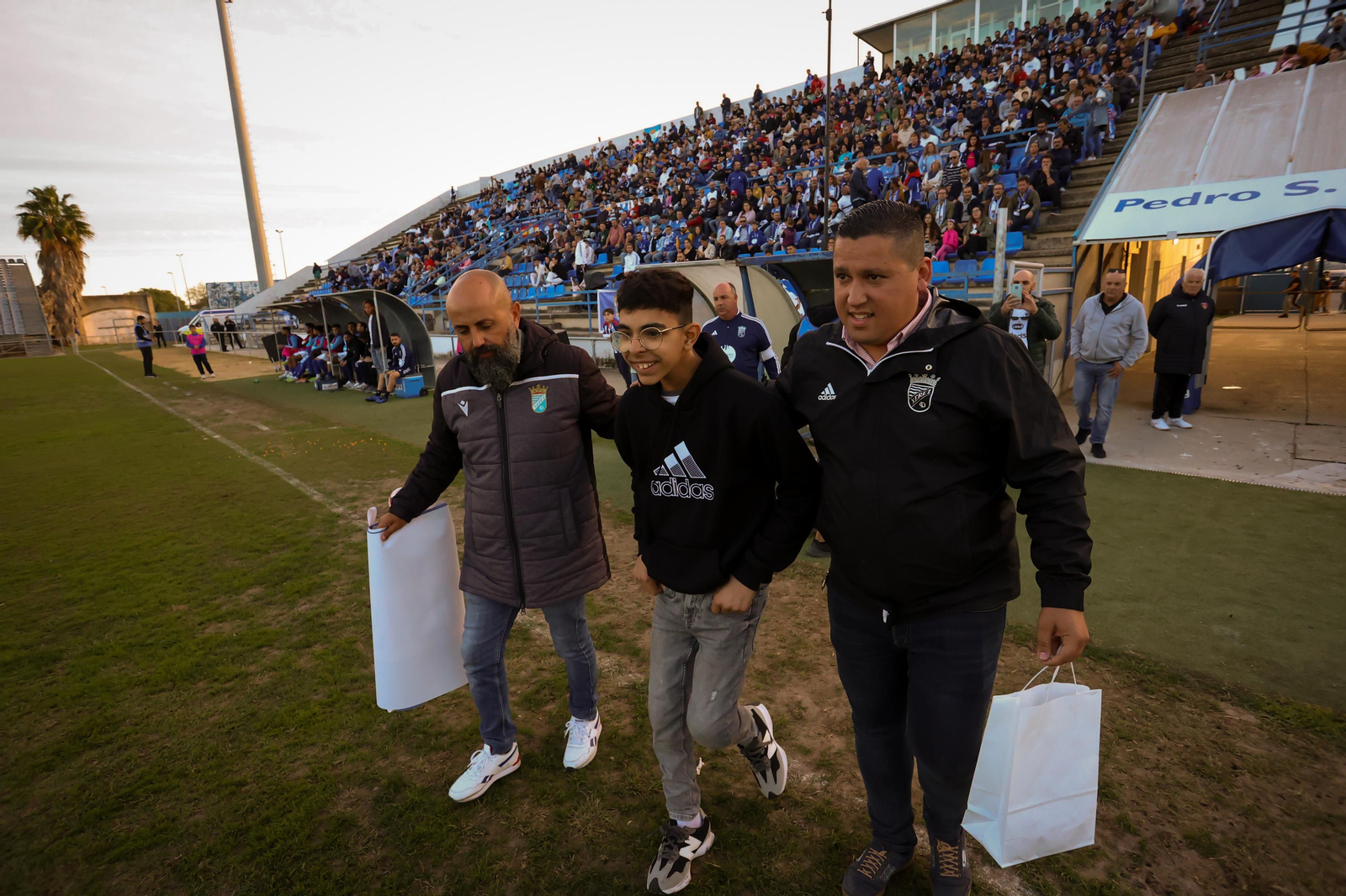 Búscate en el partido del Xerez CD - Puente Genil