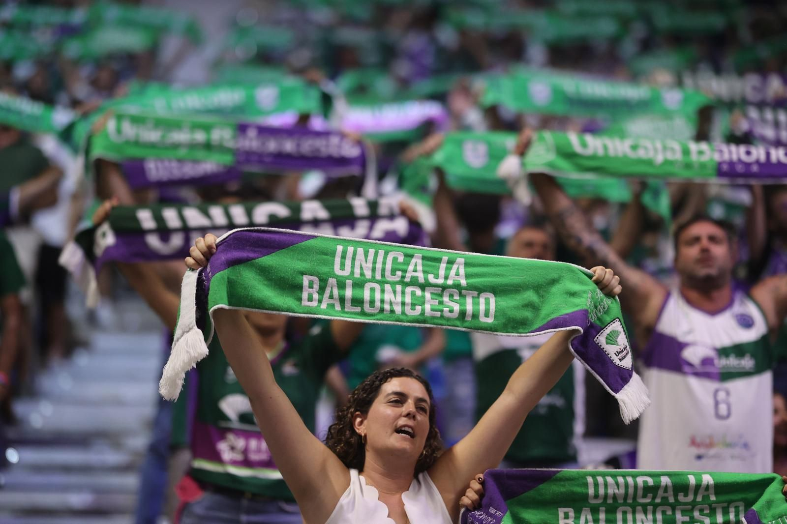 Búscate en las gradas del Carpena en las semifinales de Supercopa entre Unicaja y Valencia Basket