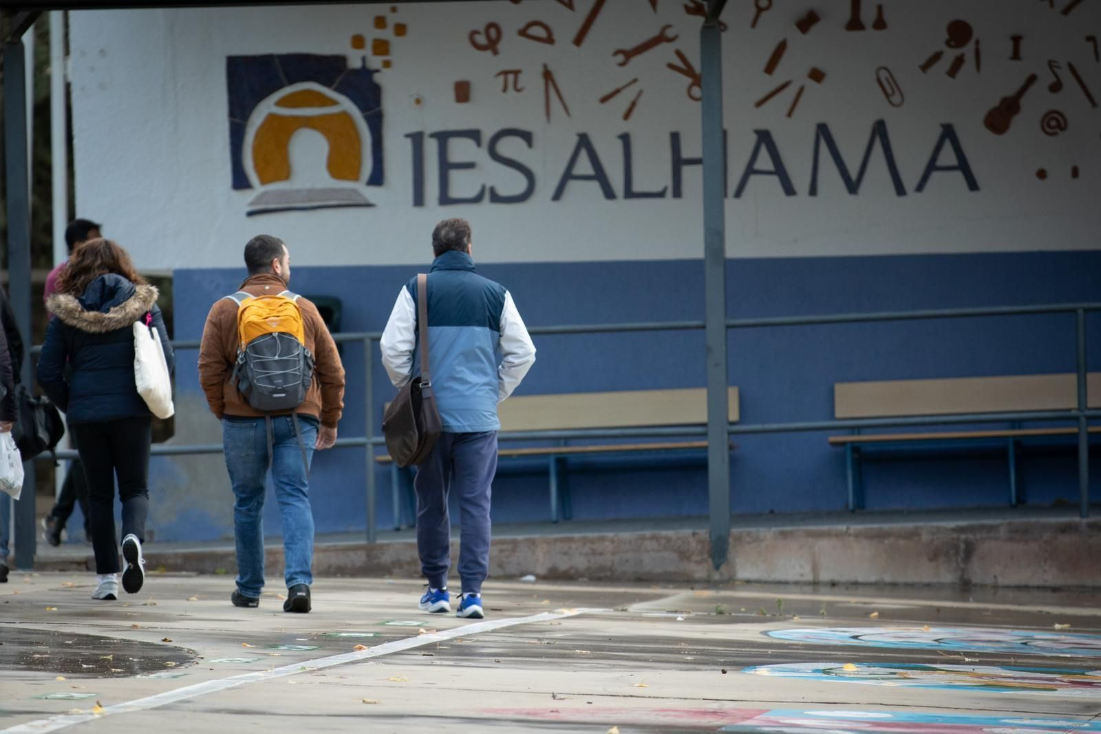 En planta con evolución favorable el menor herido tras recibir una paliza en un instituto de Alhama de Granada