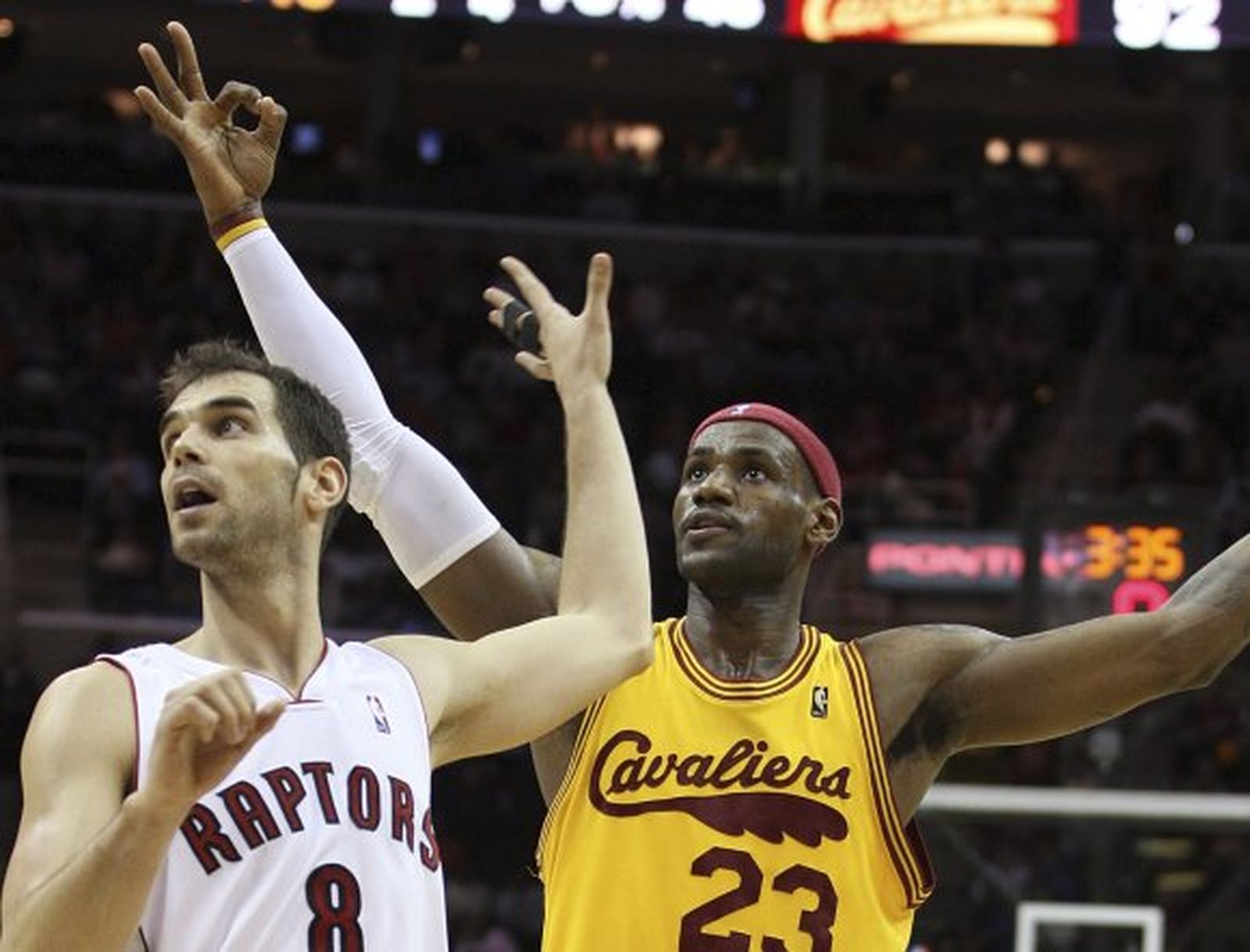 Cavaliers-Raptors (101-83): Lebron tumba a los Raptors