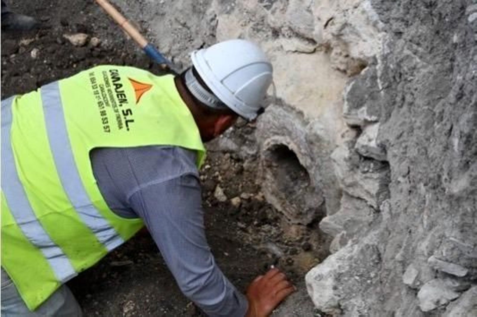 Trabajos arqueológicos en el tramo del acueducto Tempul-Cádiz hallado en Jerez