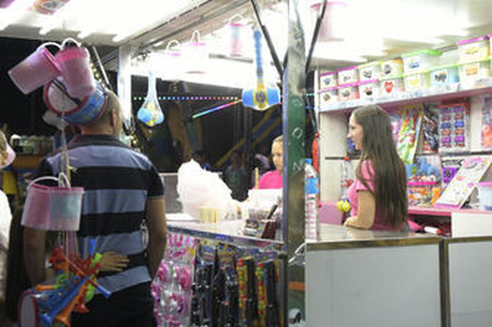 El pistoletazo de las fiestas del Zaidín en imágenes