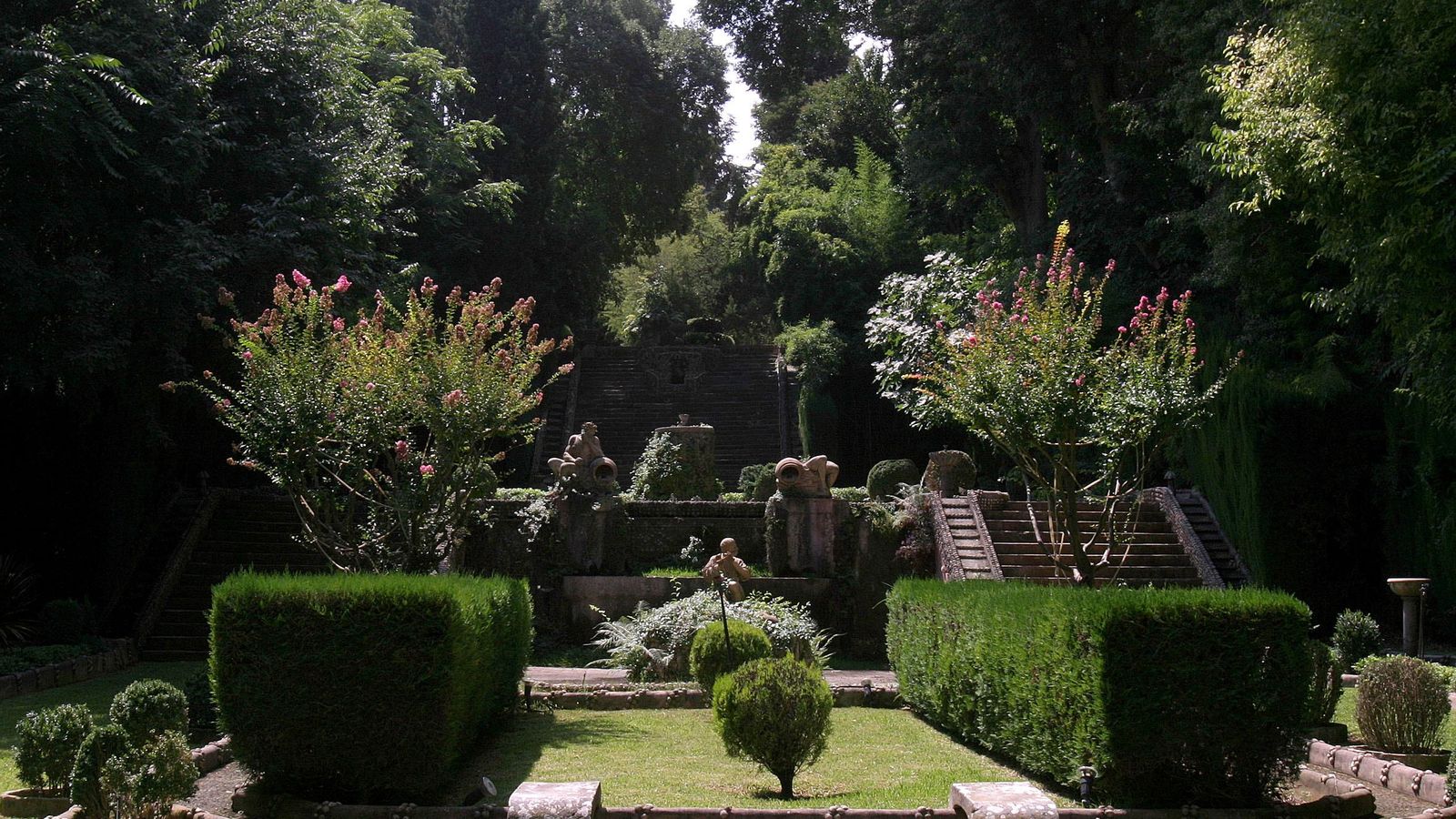 Imagen de archivo del jardín de El Retiro, en Málaga.