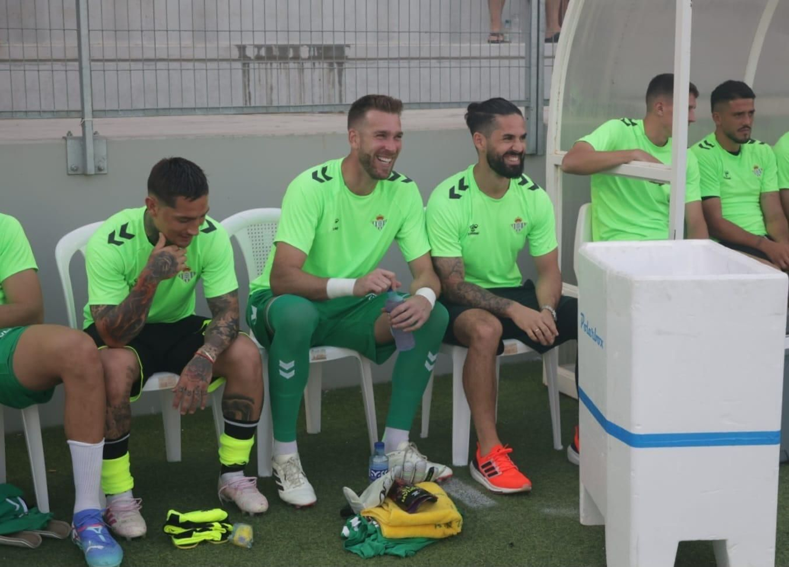 Las imágenes del Cádiz- Betis en el Ciudad de La Línea
