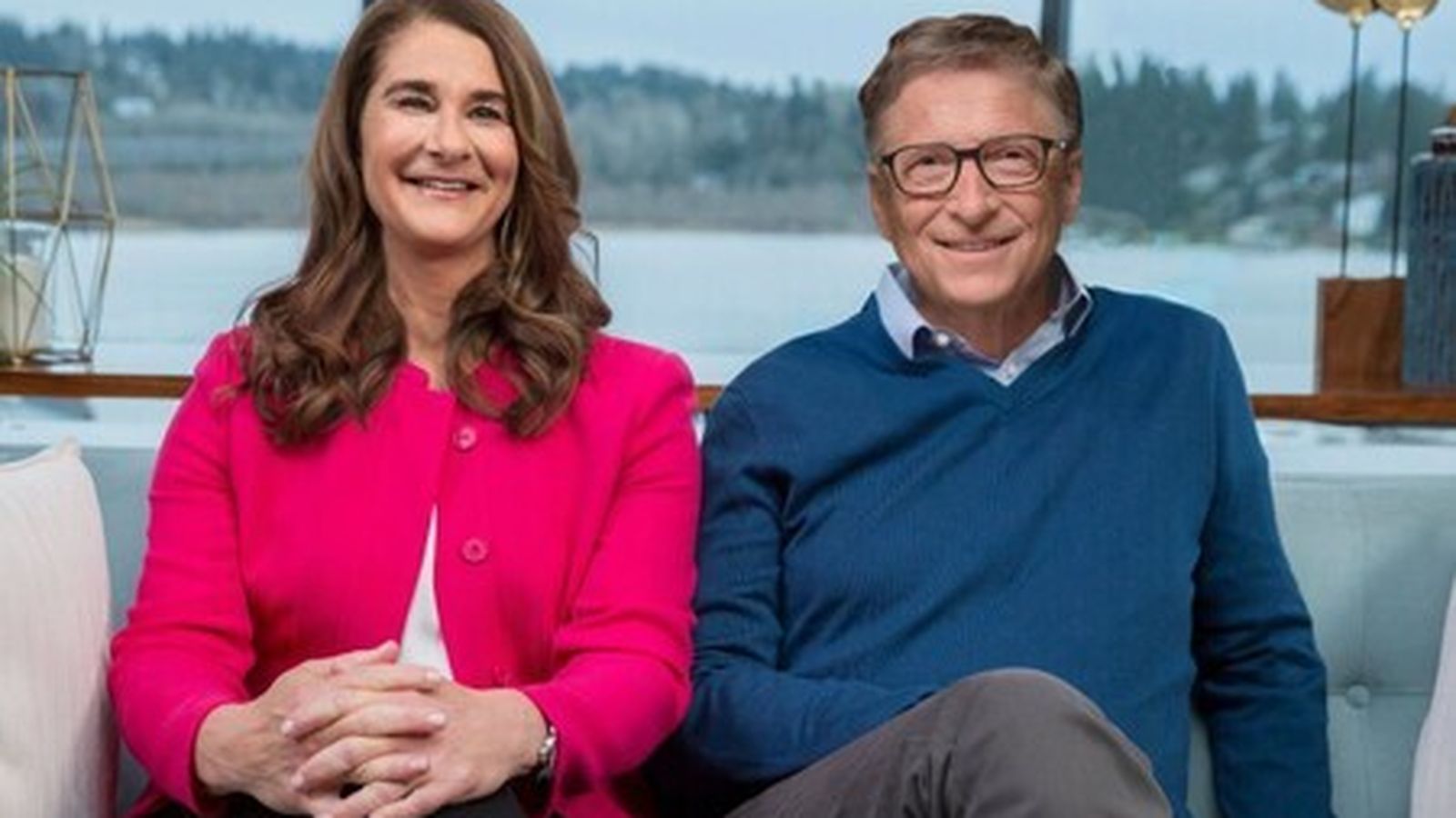 El matrimonio, en un acto para su fundación a través de videollamada.