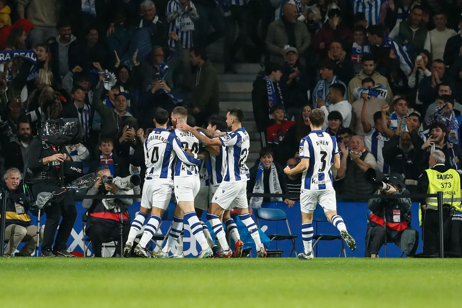 Las fotos de la derrota del Barcelona ante la Real Sociedad Las fotos de la derrota del Barcelona ante la Real Sociedad