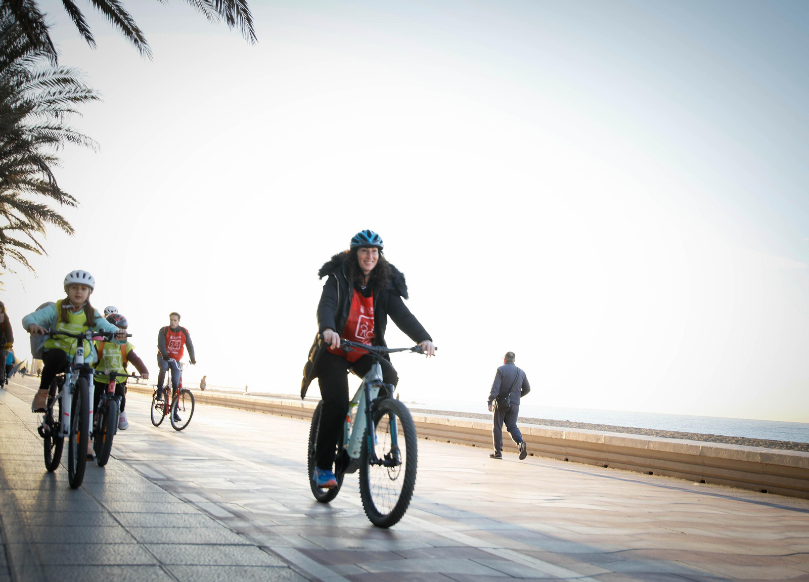 Te contamos en imágenes como ha sido la jornada del proyecto "En bici y caminando al cole"