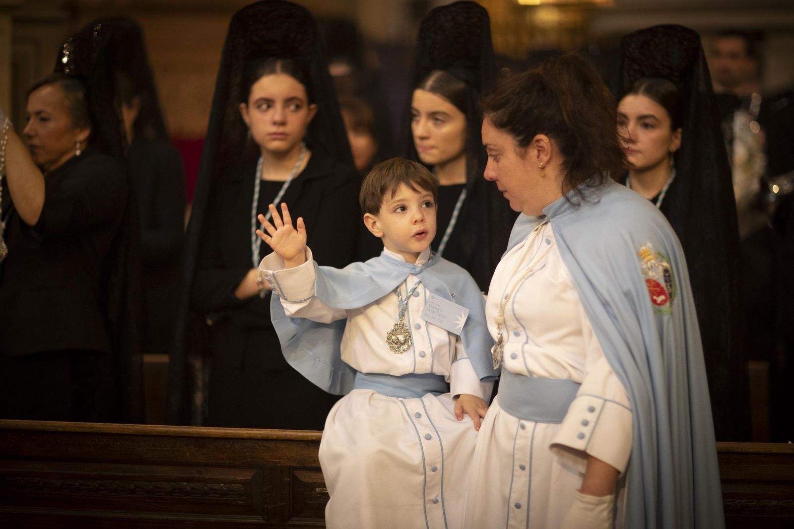 Las fotografías de la suspensión de la Estación de Penitencia de la Hermandad de Regina Mundi 2025