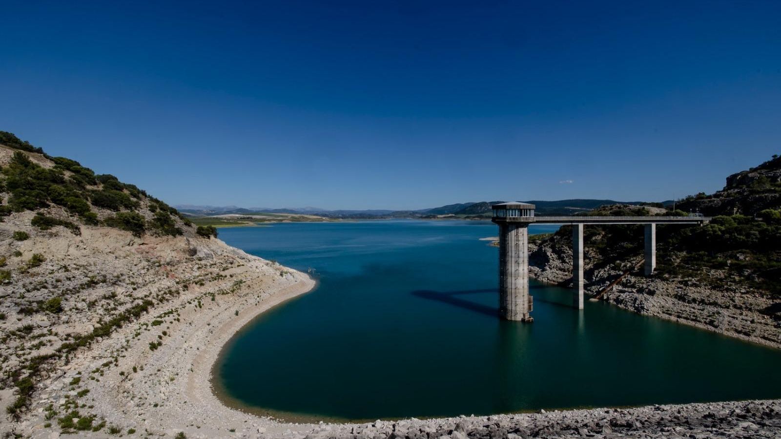 Nivel reciente en la presa del Guadalcacín.