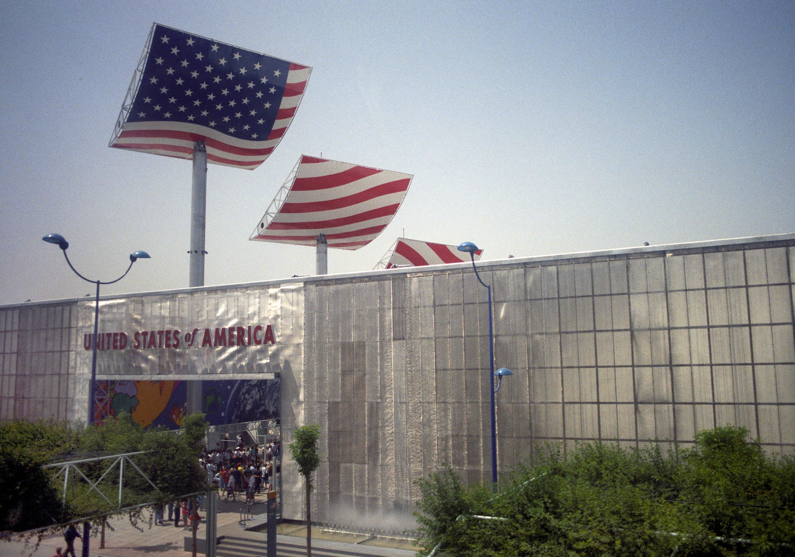 El pabellón de Estados Unidos se ubicaba donde está actualmente la Facultad de Comunicación.