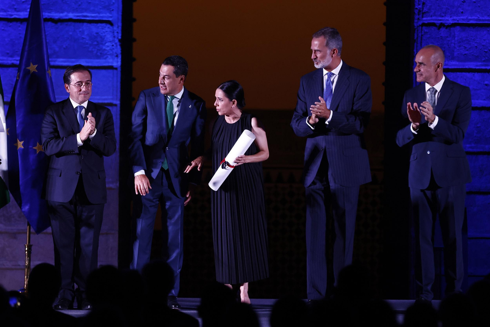 El Rey en el Alcázar de Sevilla con motivo de  los actos del V Centenario de Magallanes y ElCano, en imágenes