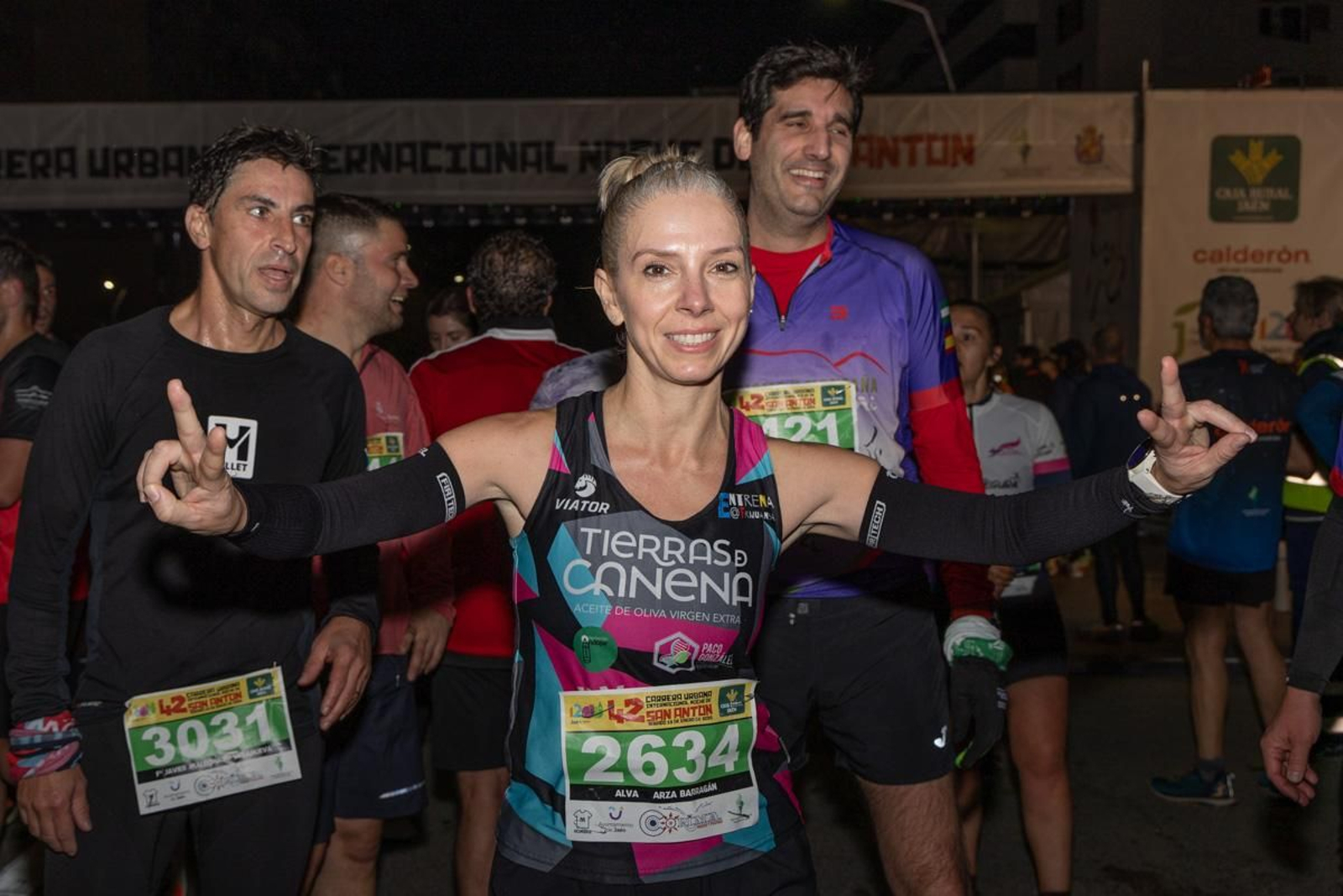 En imágenes: búscate en tu llegada a meta de la Carrera de San Antón 2025 (7)