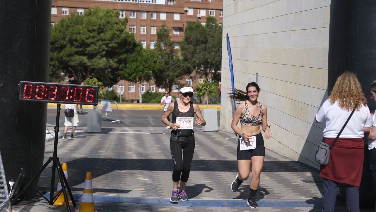 Imágenes de la II Carrera Sin Humo, en Almería