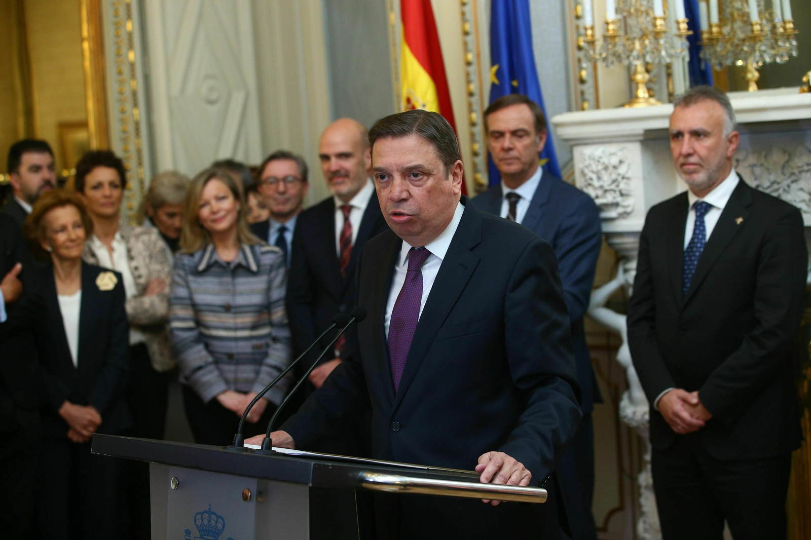 Los ministros reciben sus carteras