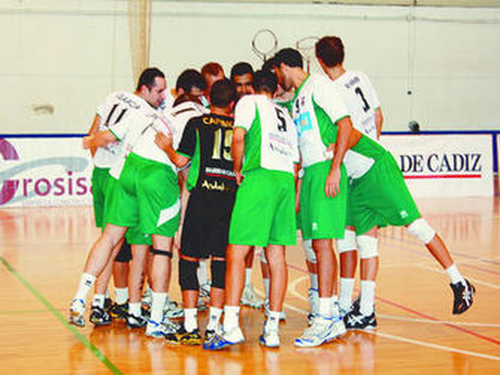 Los jugadores del equipo verdiblanco quieren seguir siendo una piña.