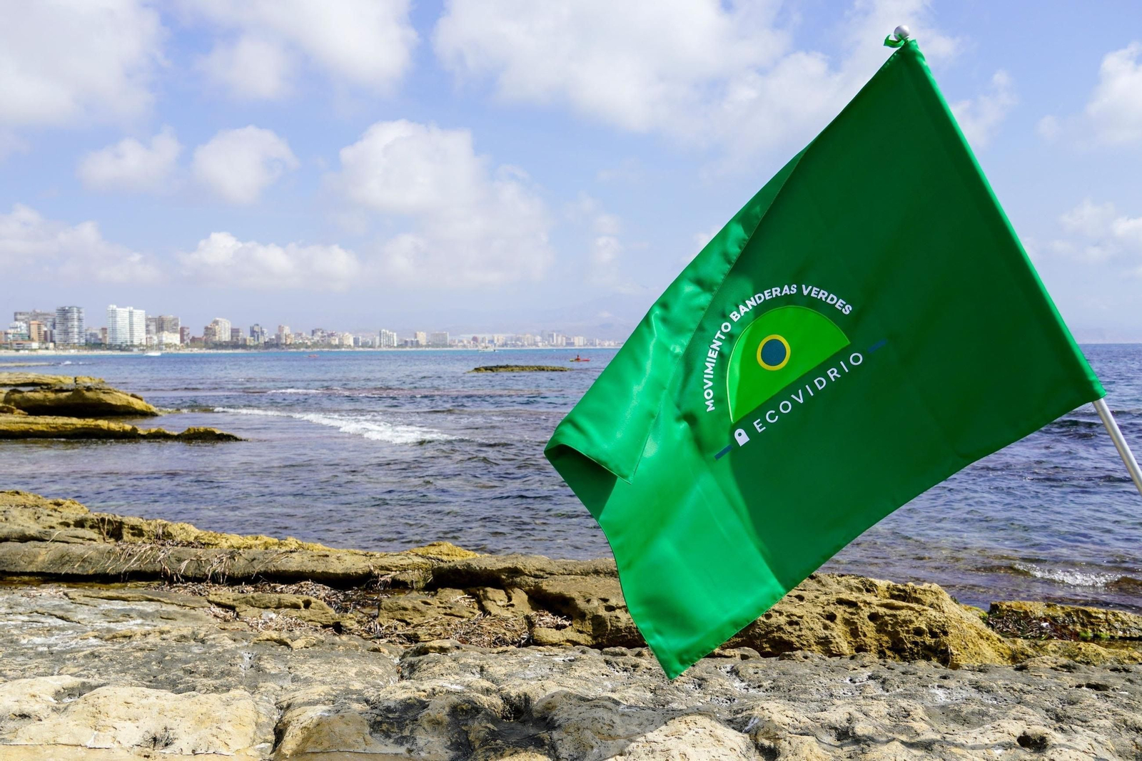 Movimiento Banderas Verde de Ecovidrio.