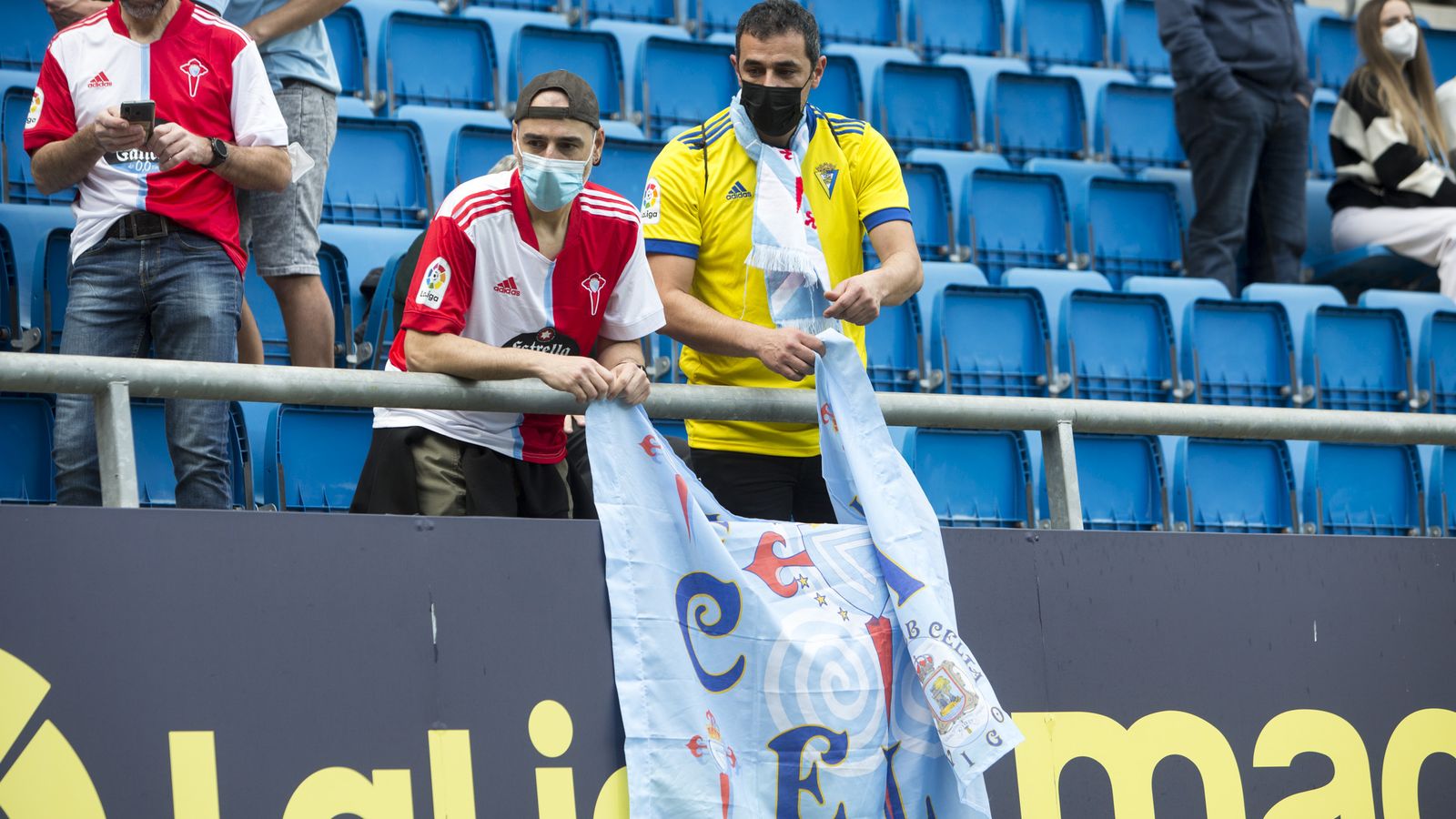 Las imágenes del partido entre el Cádiz y el Celta