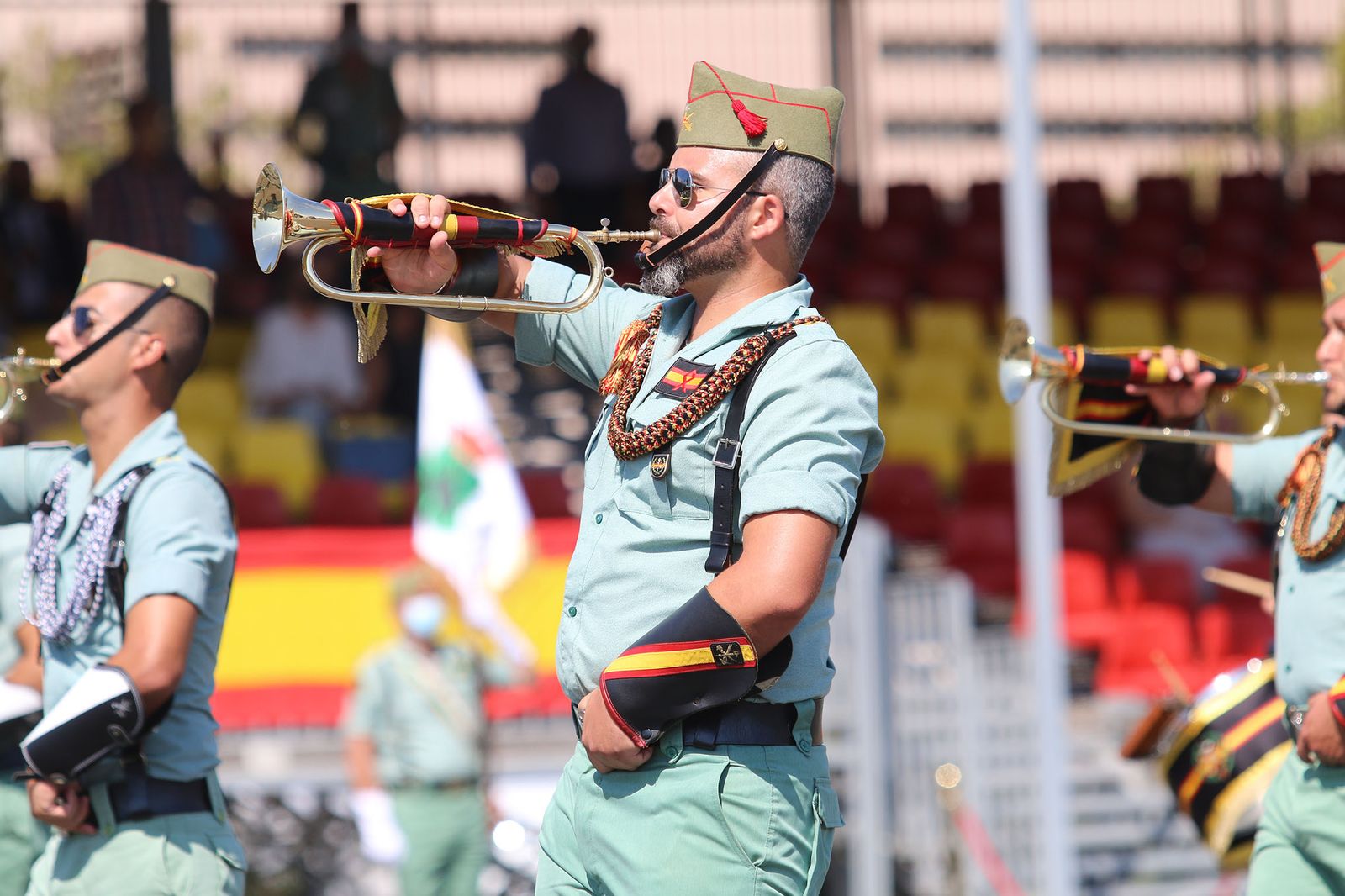 Fotogalería El Jefe del Estado Mayor del Ejército preside el acto conmemorativo del CI aniversario de La Legión
