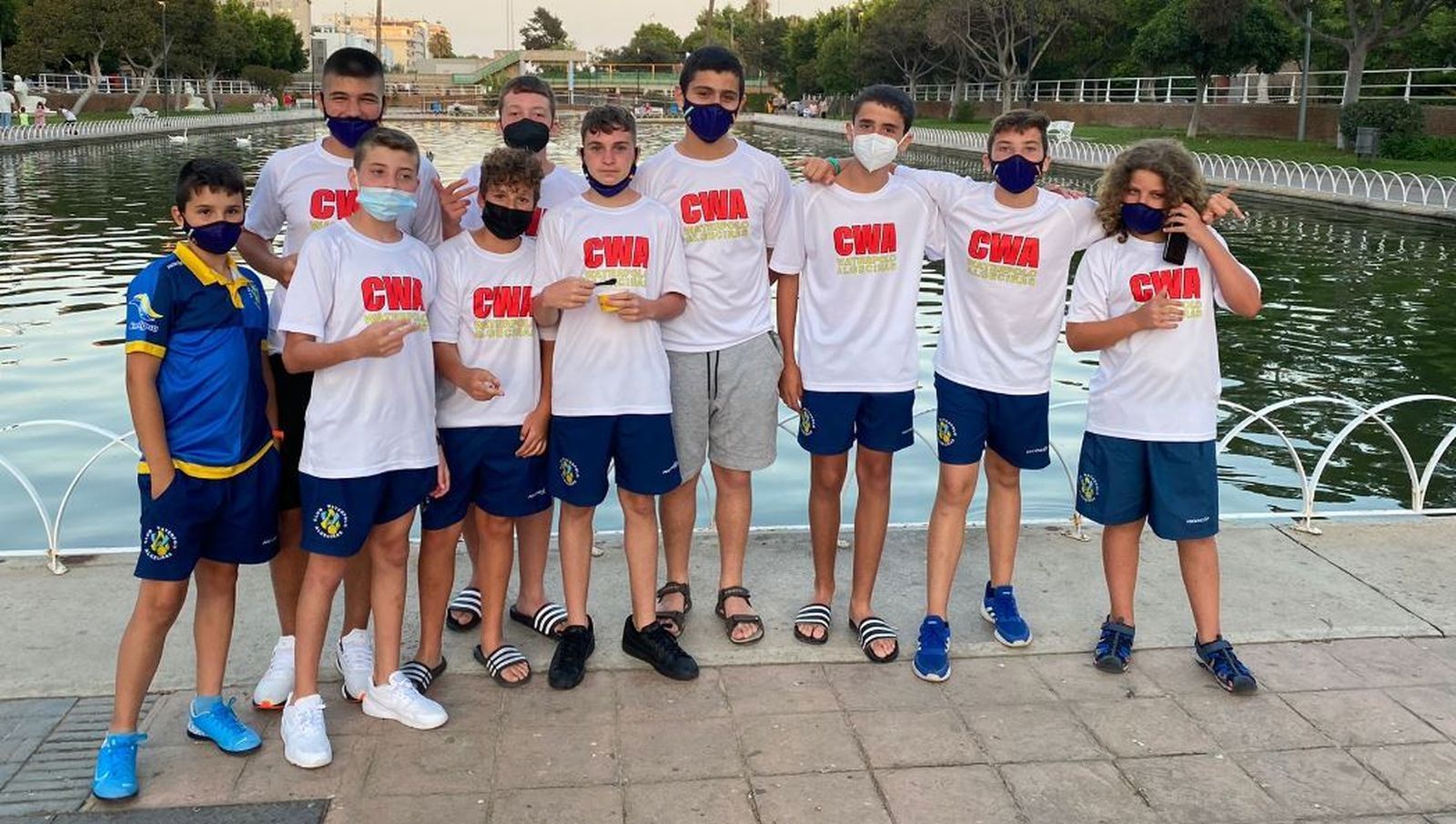 Los integrantes del Club Waterpolo Algeciras, en Málaga