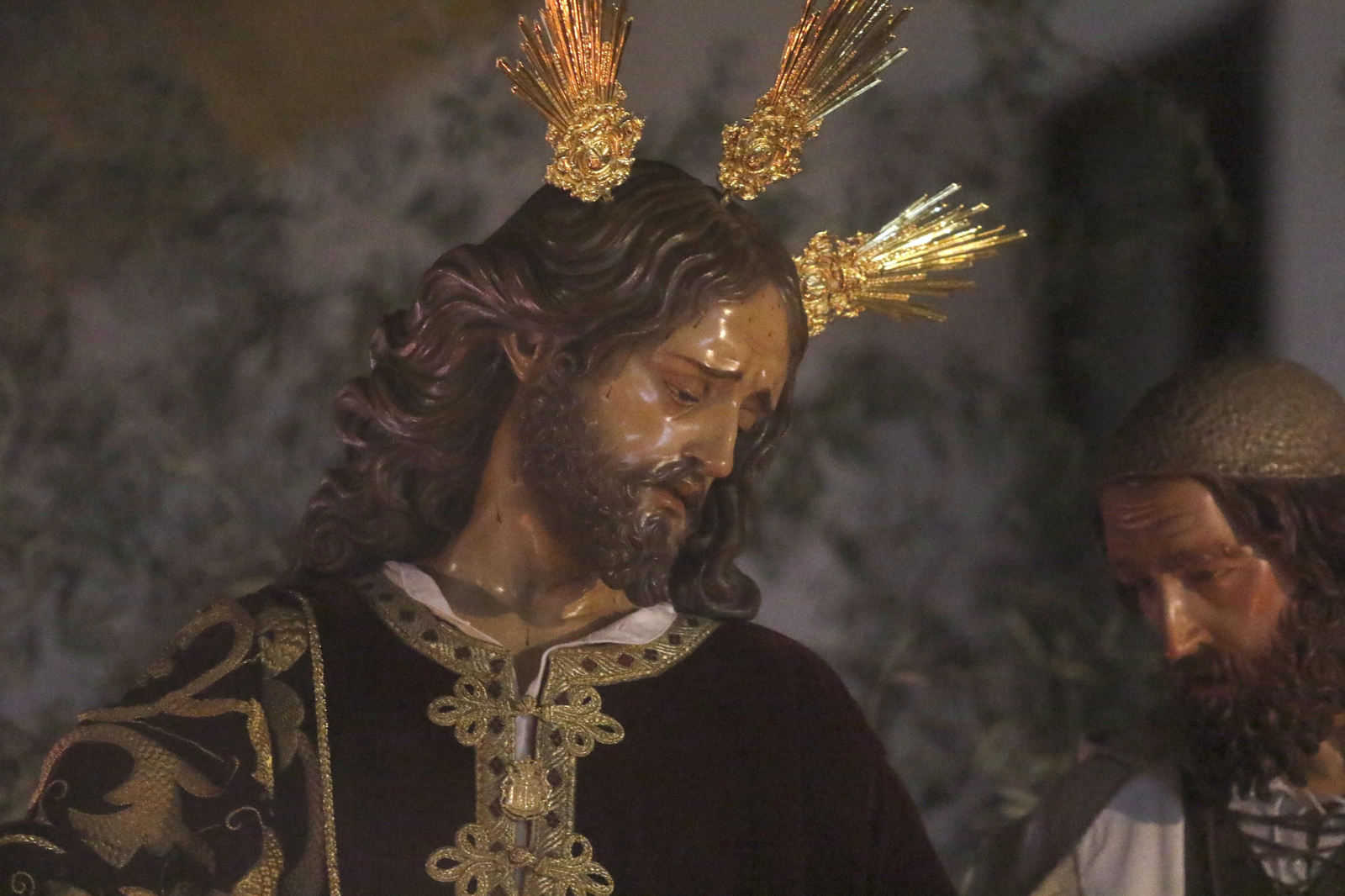 La salida extraordinaria del Señor de la Salud de Córdoba, en imágenes