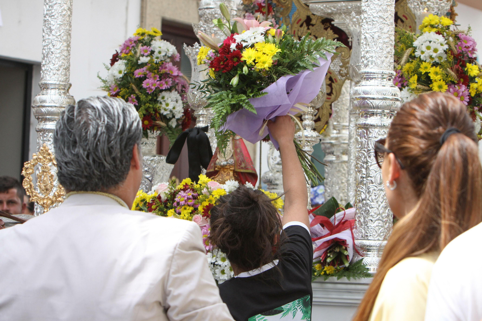 Salida de la Hermandad del Rocío de Chiclana