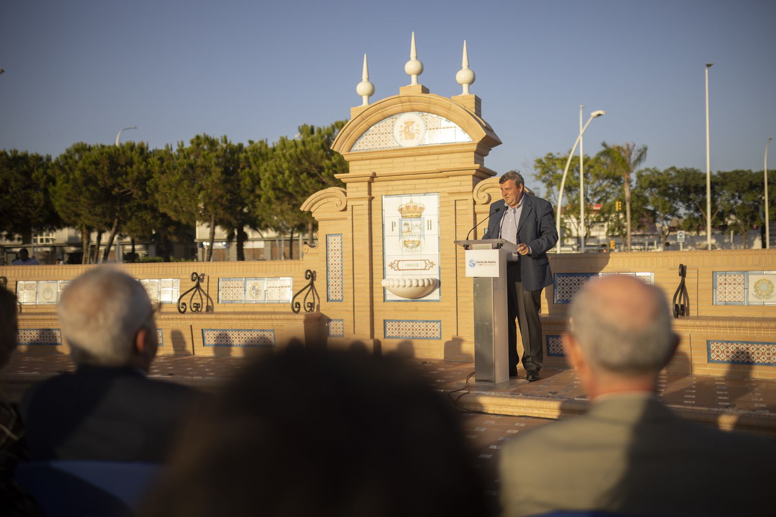 Imágenes de la inauguración De la Fuente de las Naciones en el Paseo de la Ría