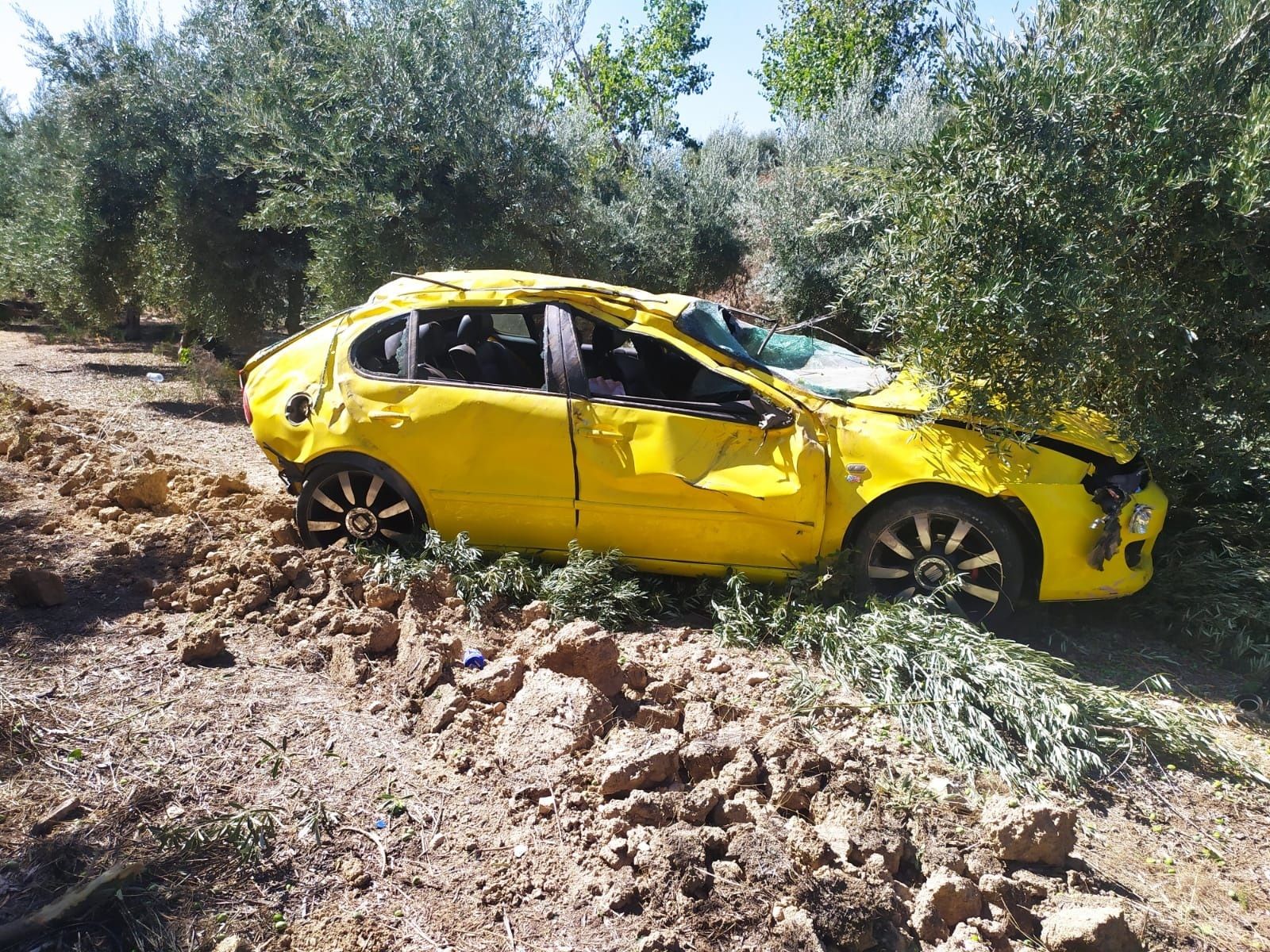 Accidente en Pinos Puente esta misma mañana.