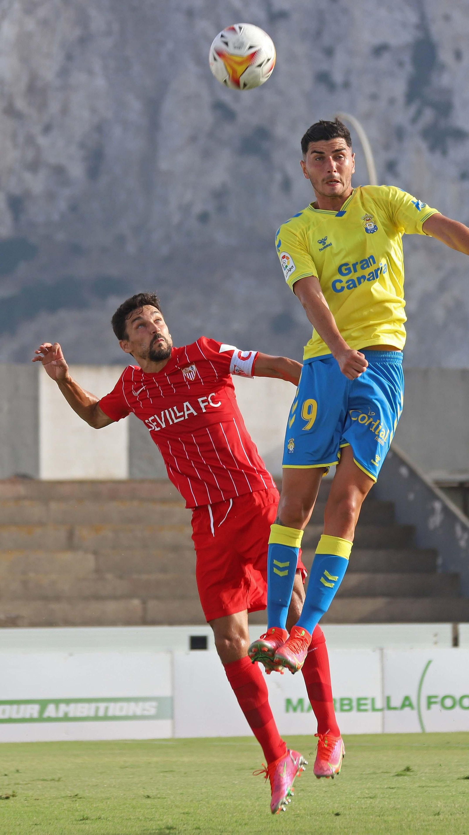 Las mejores fotos del Sevilla - Las Palmas en La Línea