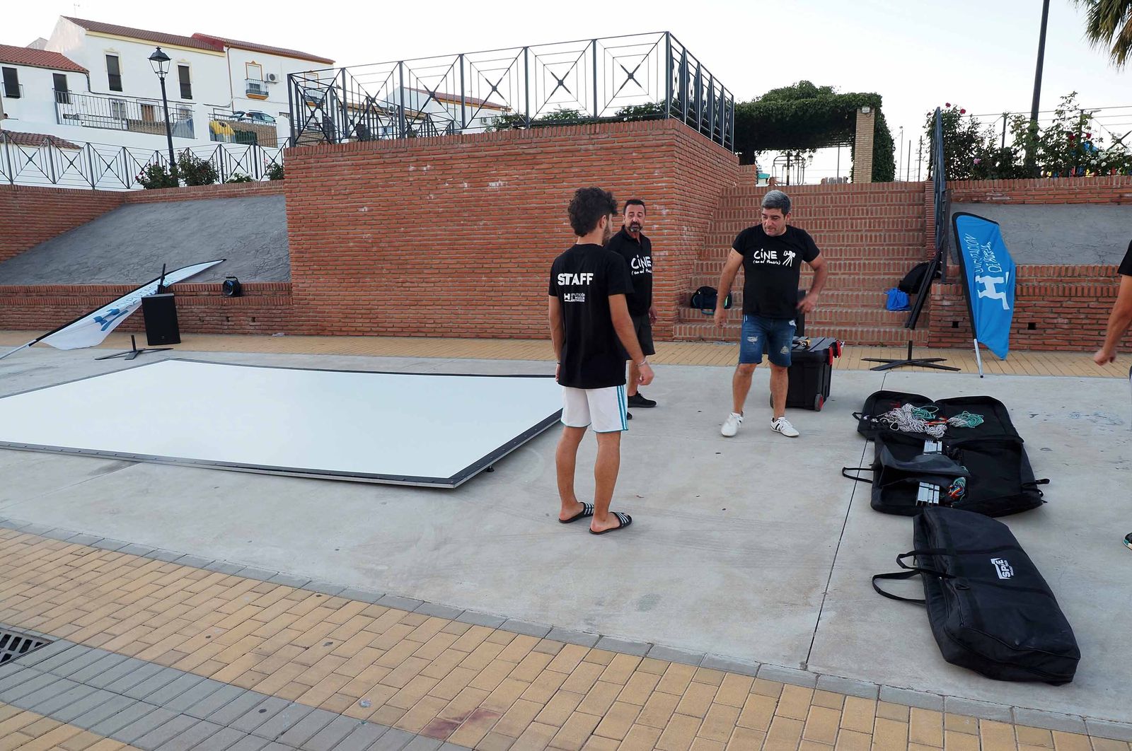 Imágenes del ciclo de cine en los pueblos de la Diputación de Huelva.