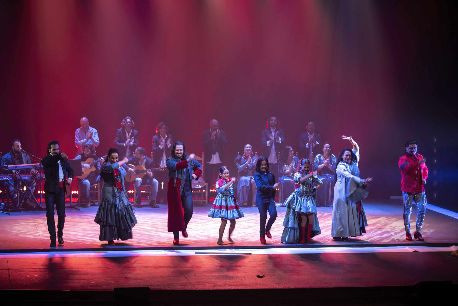 Los Farrucos y los Fernández hicieron las delicias del público con un extraordinario espectáculo.