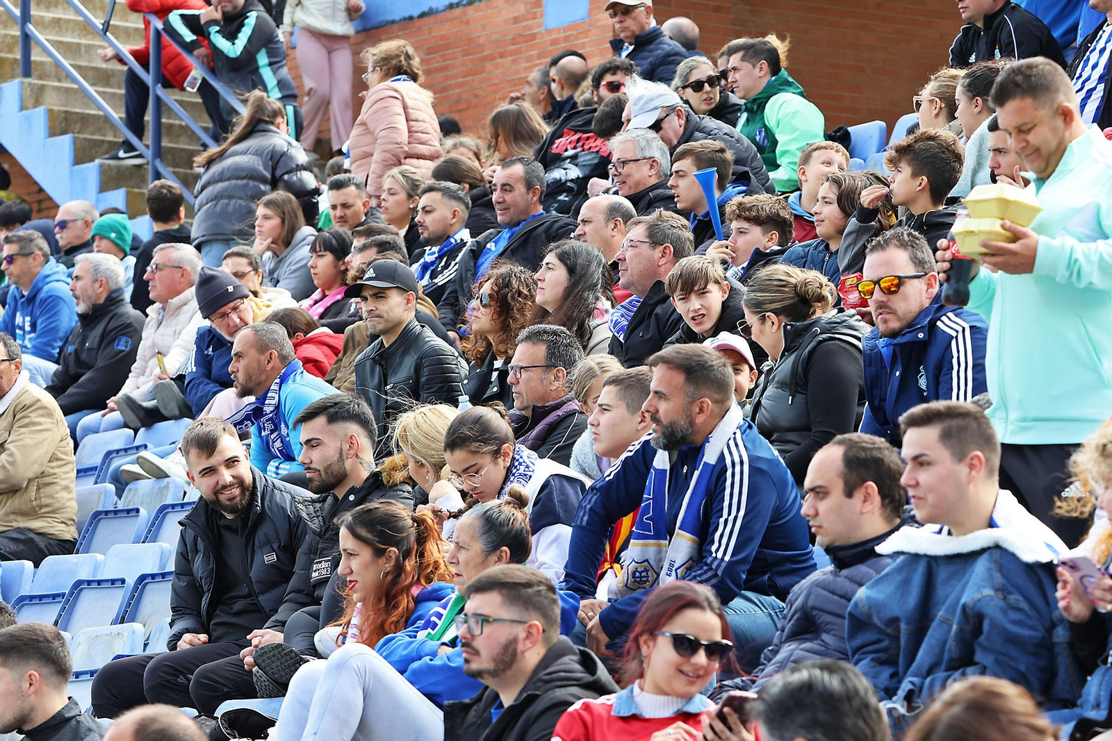 Ambiente en las gradas del Recreativo de Huelva vs AD Ceuta FC