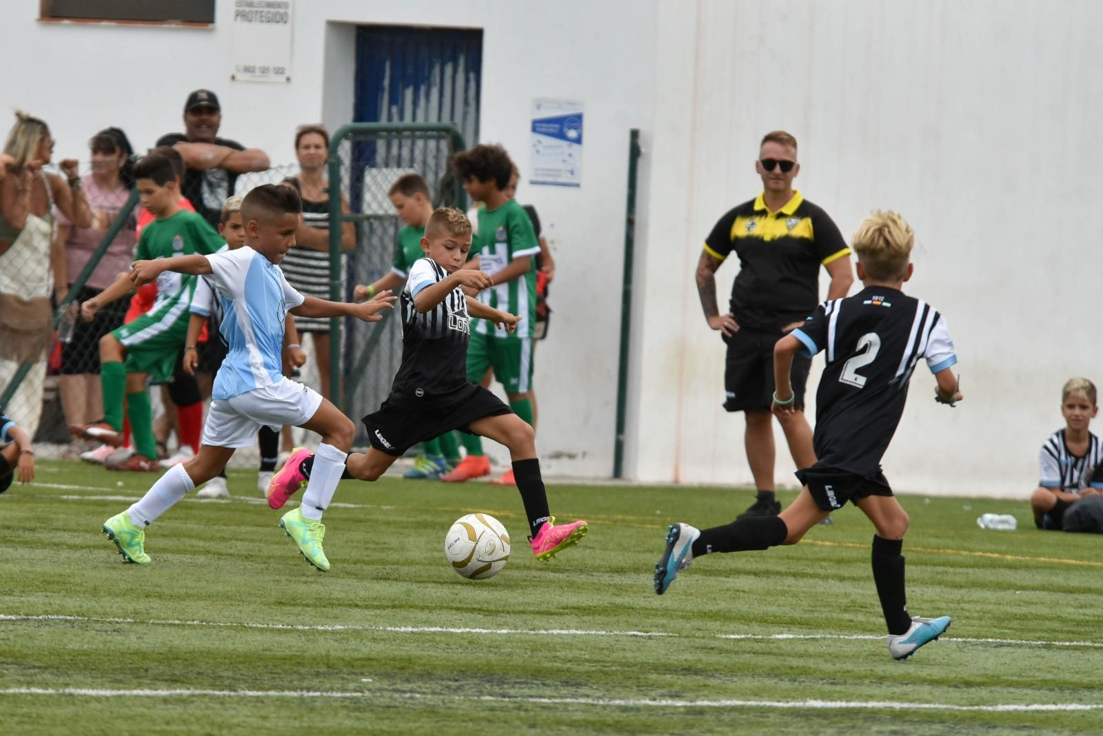 El Atlético Zabal derrota a los vándalos