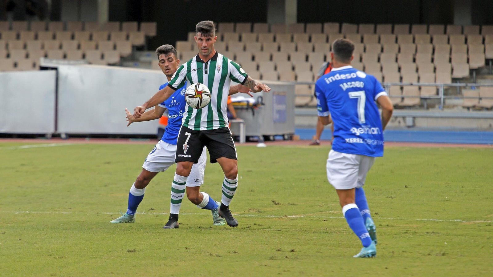 La victoria del Córdoba CF ante el Xerez DFC, en imágenes