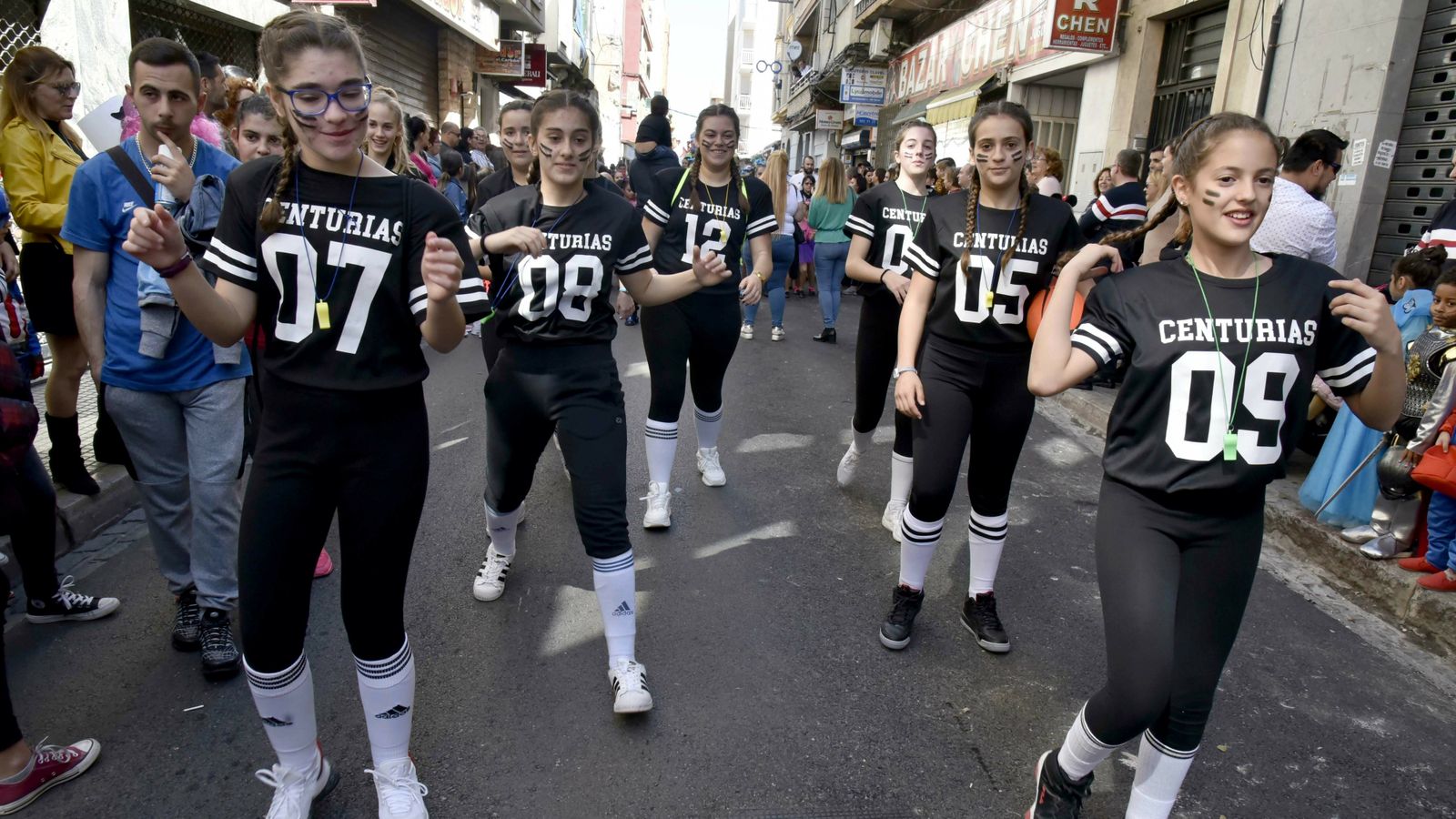 Cabalgata de Carnaval en La Línea en imágenes