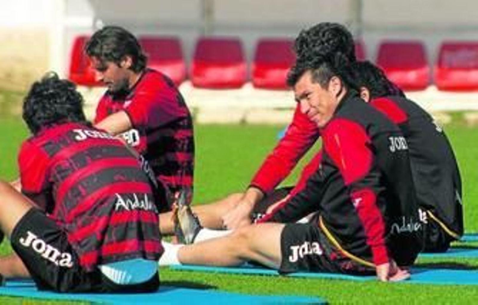 Gary Medel, ayer en la ciudad deportiva durante la sesión de trabajo.