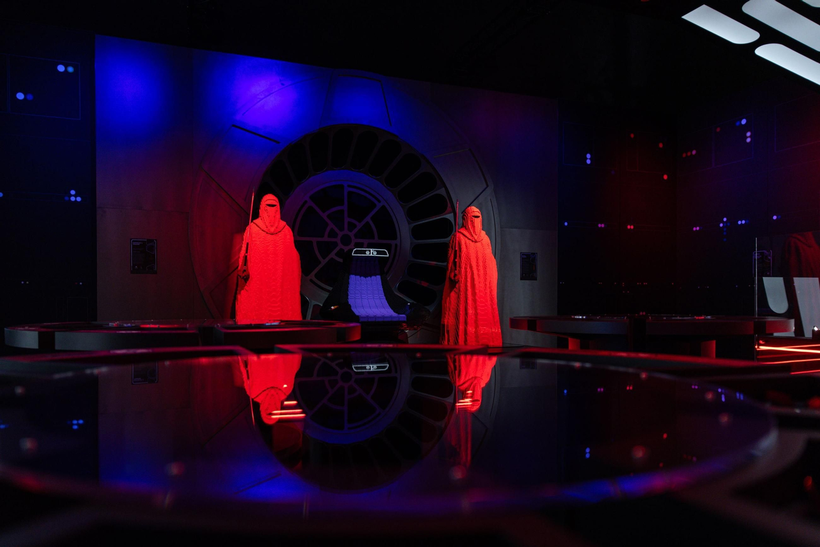 La exhibición a escala real de Star Wars hechas con Lego: las imágenes harán las delicias de los fans de la franquicia