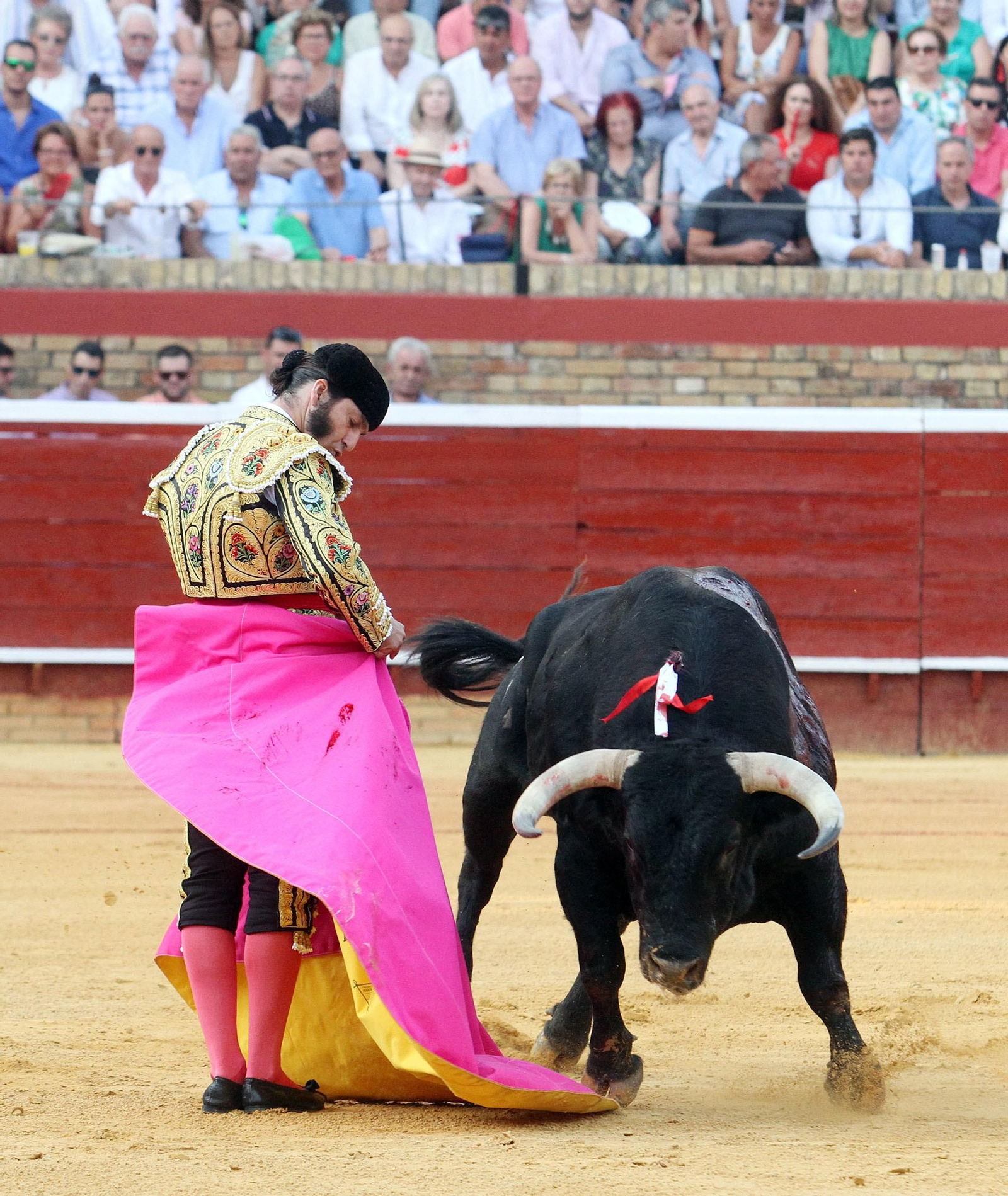 Imágenes de Morante de la Puebla durante la corrida de esta tarde en la Plaza de Toros La Merced