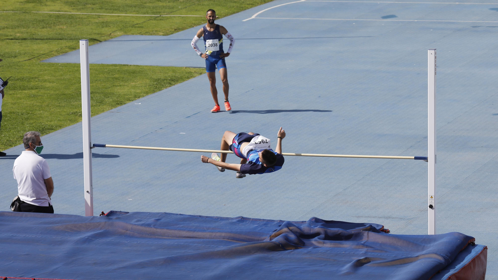 Las fotos de atletismo en las pistas del Enrique Talavera