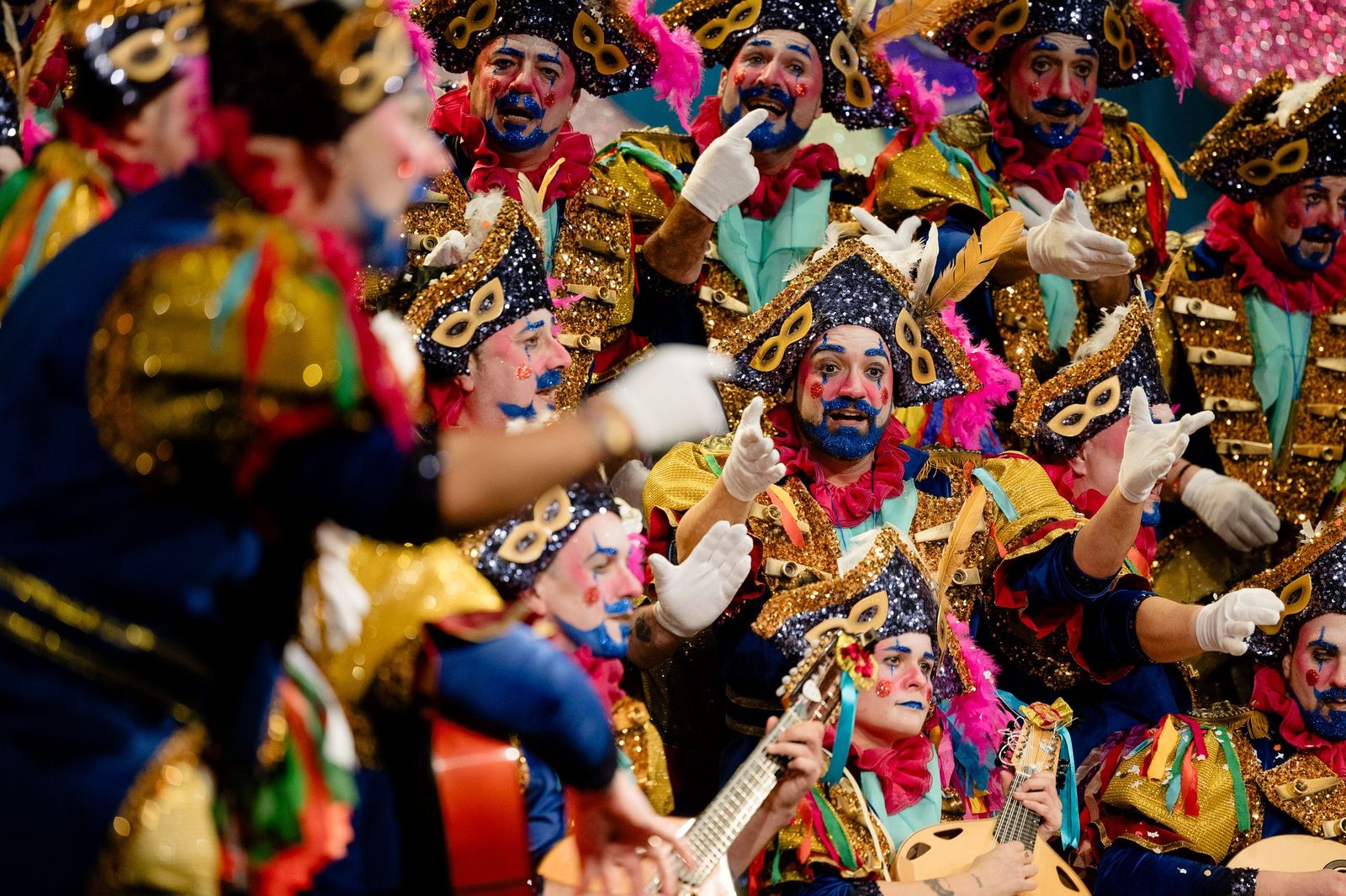 Búscate entre las mejores imágenes de la quinta sesión de cuartos de final del COAC 2026