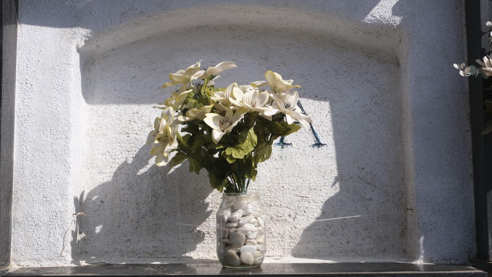 Imágenes del Día de Todos los Santos en el Cementerio de San José de Almería