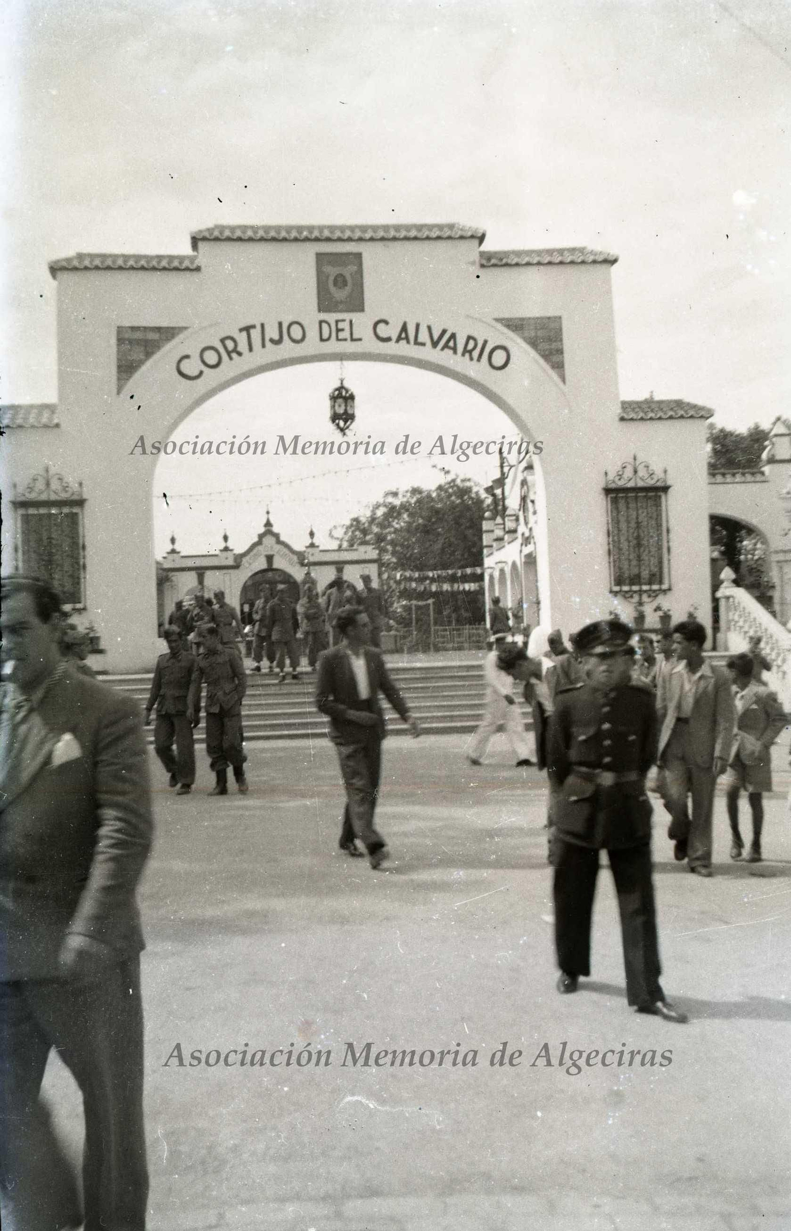 La exposición 'Los primeros 100 años de la Feria de Algeciras', en imágenes