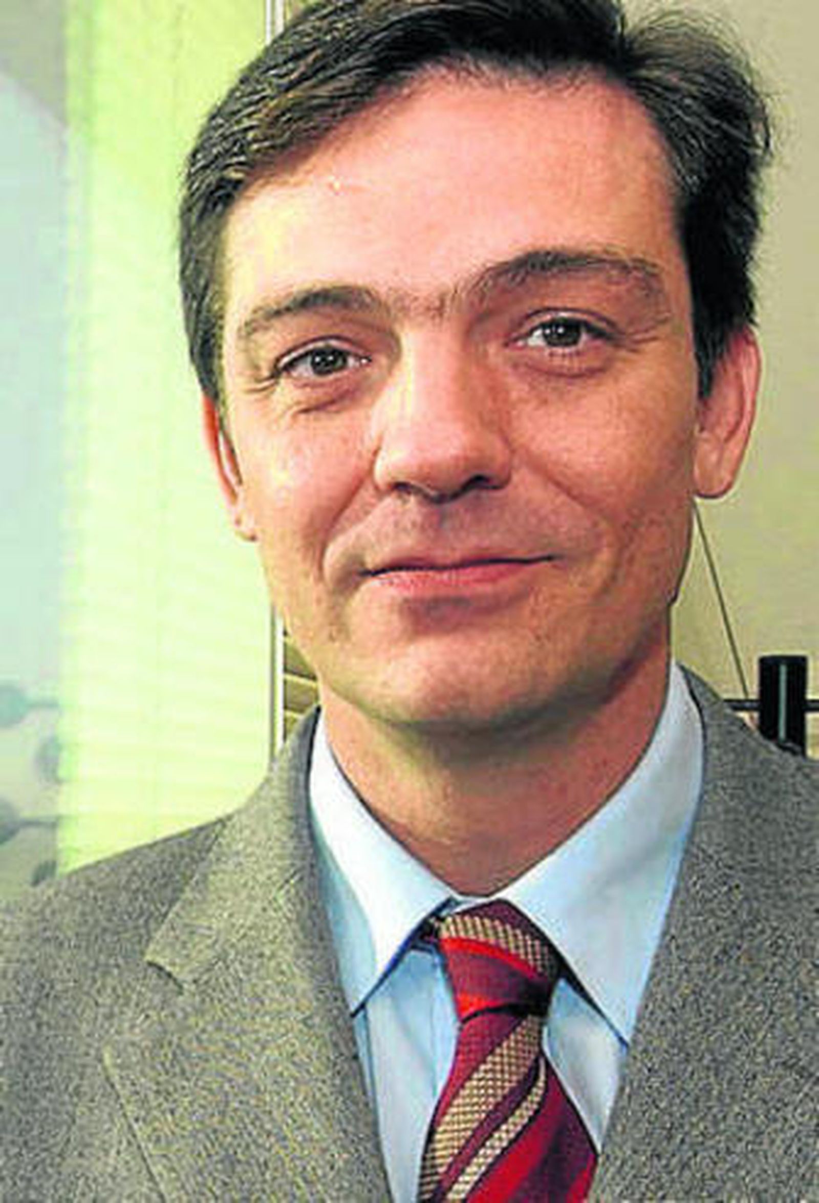 El aeropuerto renovará en febrero sus pasarelas de embarque