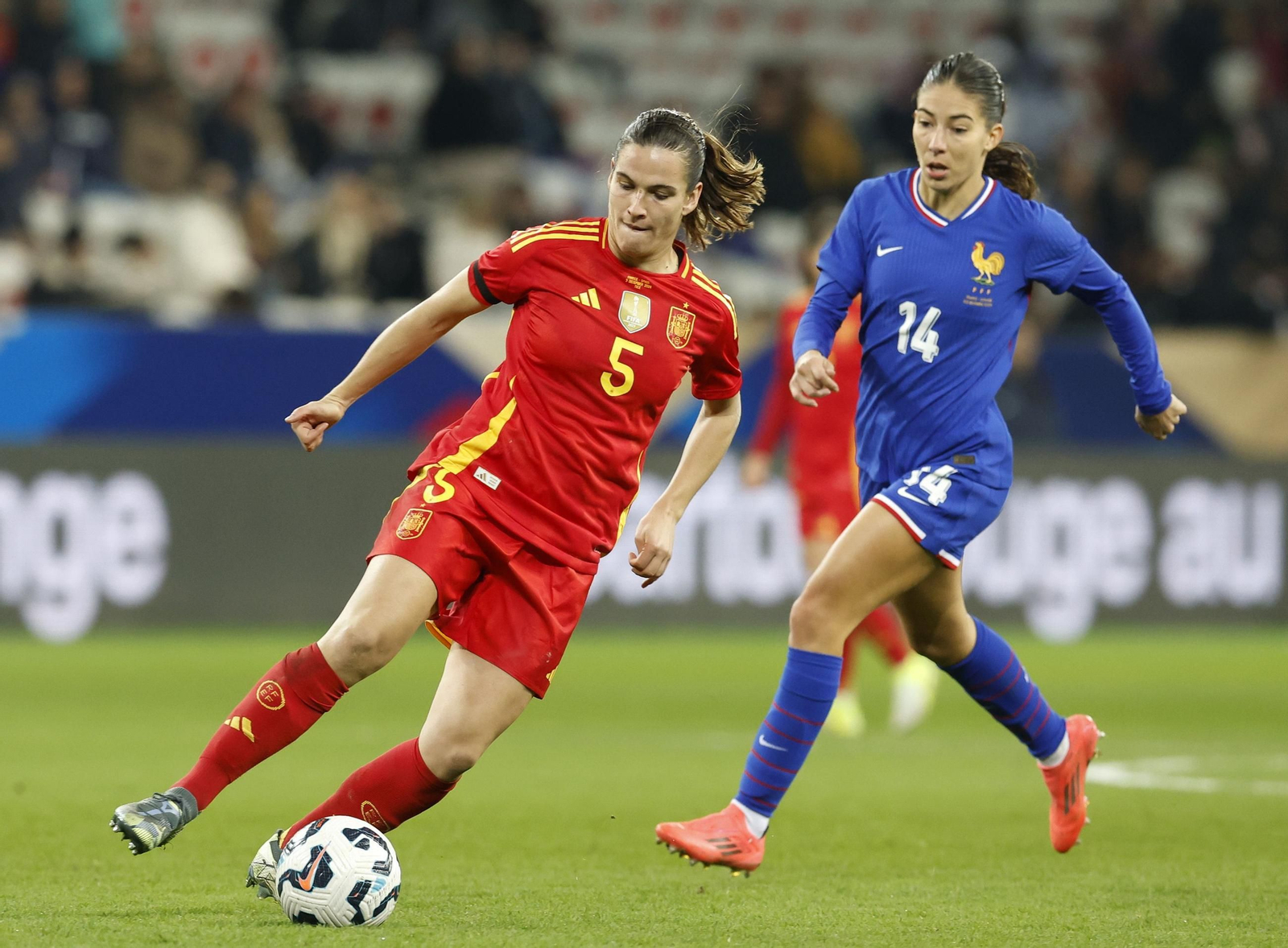 Las fotos de la exhibición de España femenina en Francia