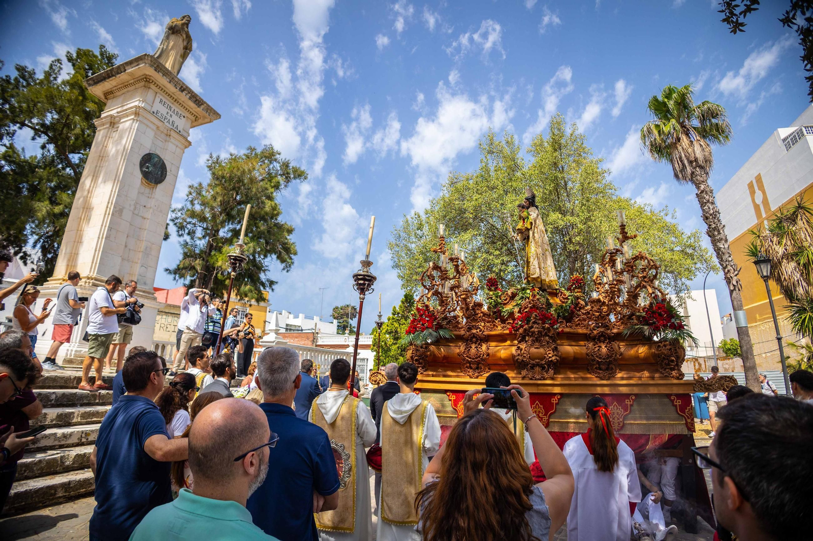 Las imágenes de la procesión extraordinaria del Patrón San José en San Fernando