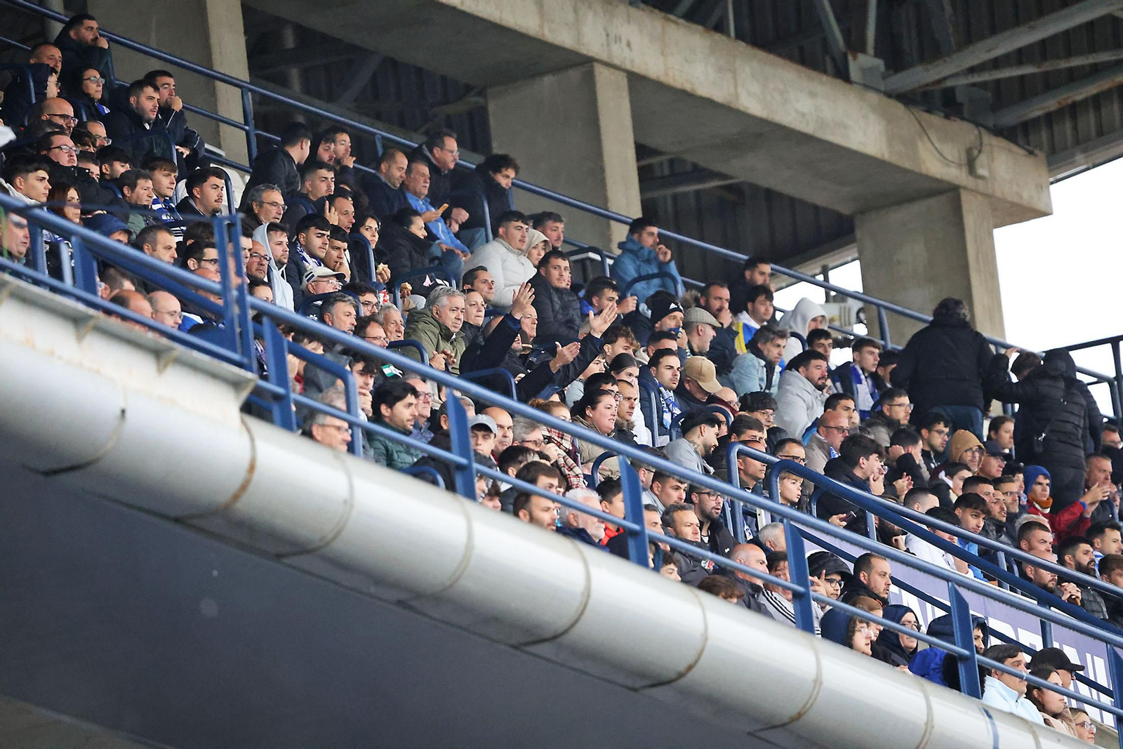 Búscate en las gradas del Recreativo de Huelva - UCAM Murcia
