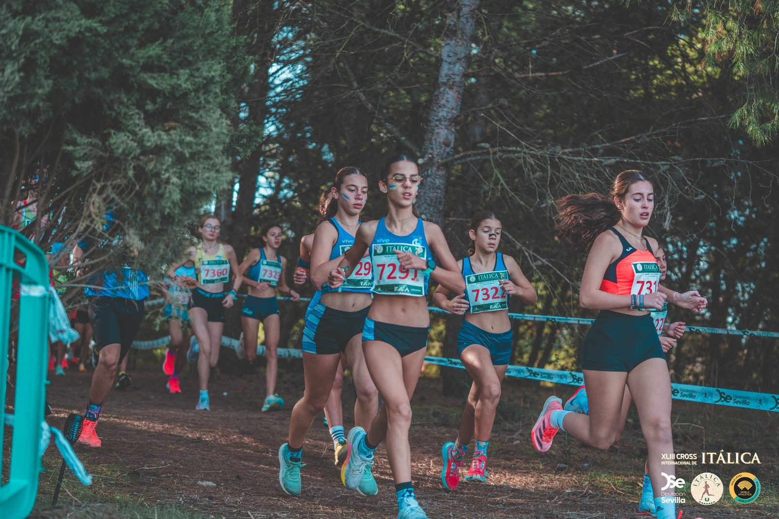 Búscate en las fotos del Cross de Itálica 2025 | 7