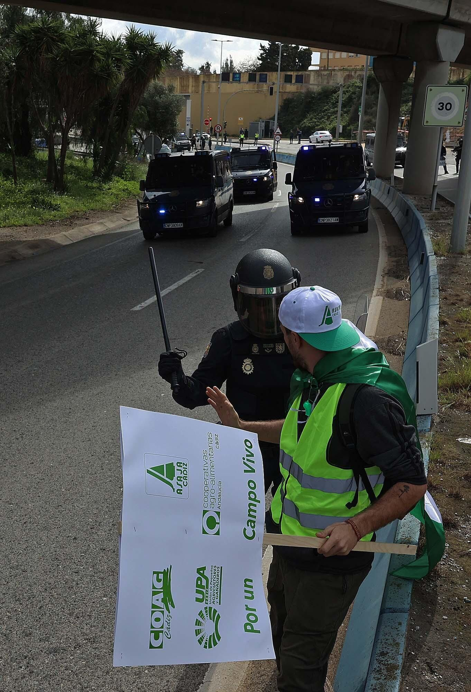 Imágenes de las protestas de los agricultores en Algeciras
