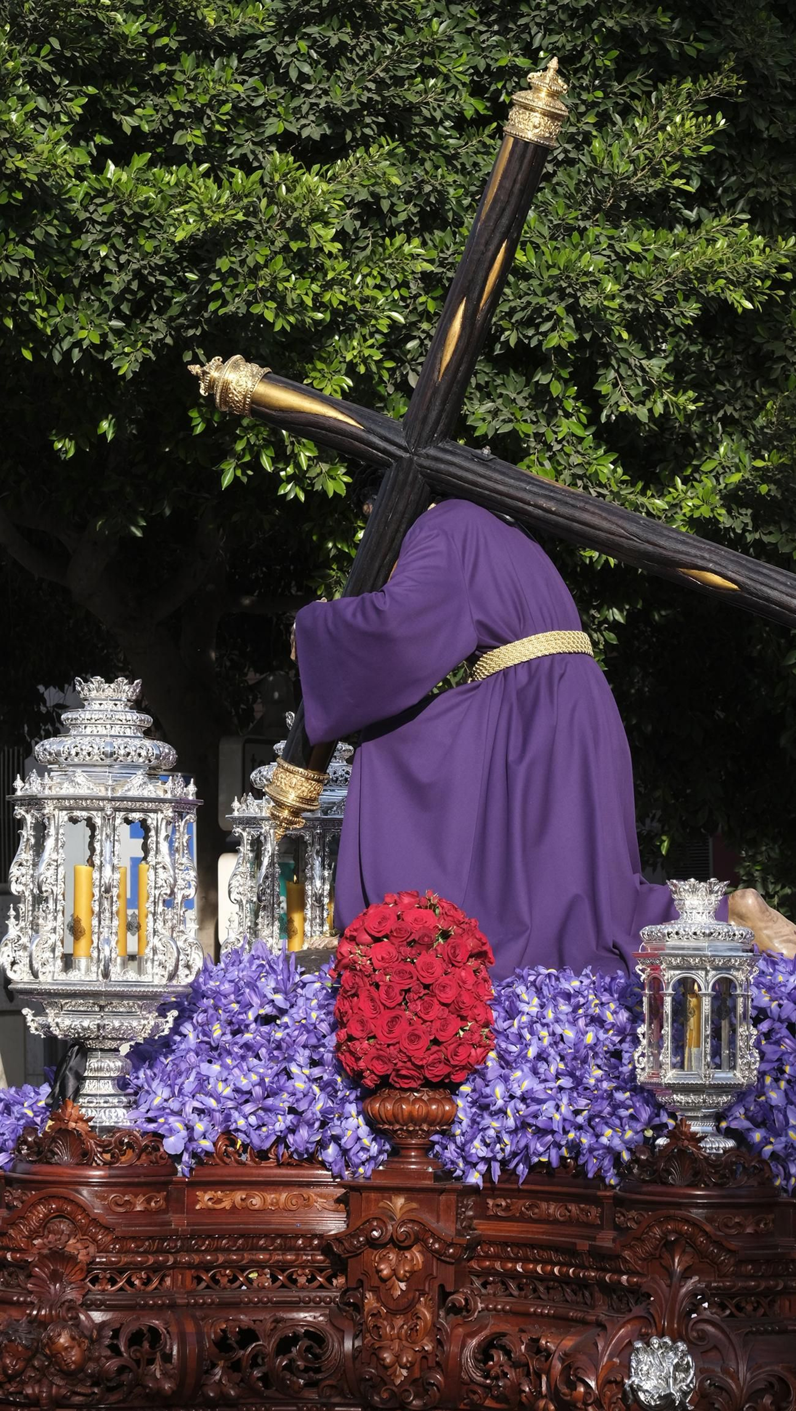 La procesión de Pasión en Almería, en imágenes