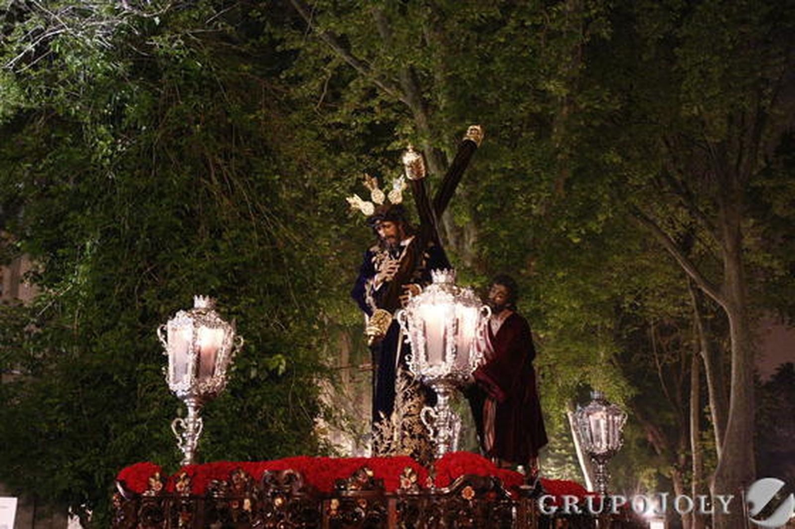 Nazareno de Algeciras

Foto: Erasmo Fenoy · Paco Guerrero